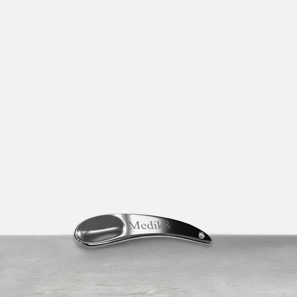 Medik8 Metal Spatula-56